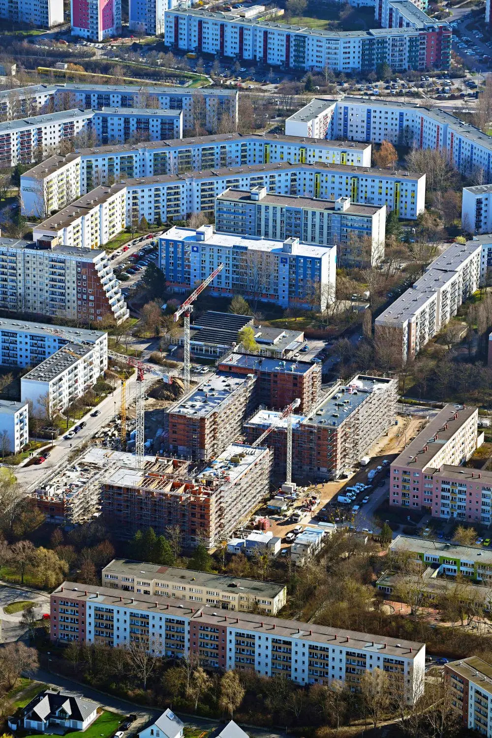 Dicht bebautes Wohngebiet mit Wohnblöcken aus der Luft