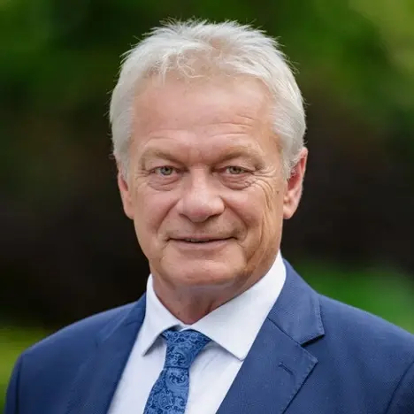 Alois Rainer im Portrait