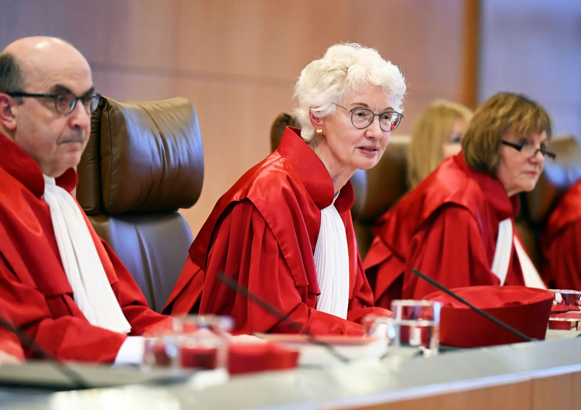 Verfassungsrichter-Wahlen im Bundestag Ulrich Maidowski, Doris König, Christine Langenfeld im Bundesverfassungsgericht