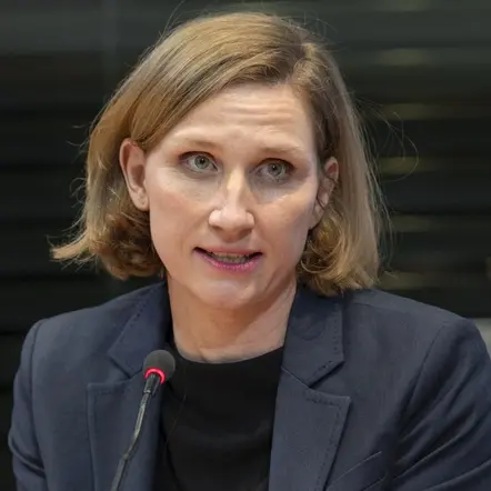 Melanie Speck Prof. Dr. Melanie Speck im Porträt