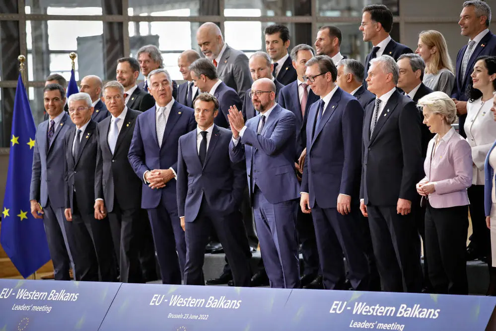die Staats- und Regierungschefs der Mitgliedsländer EU-Länderchefs posieren gemeinsam für Fotos