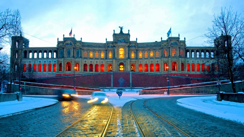 Panoramablick auf den Bayerischen Landtag