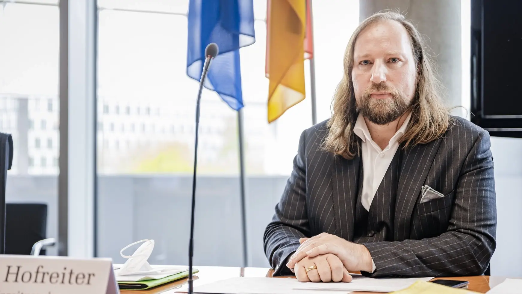EU-Ausschussvorsitzender Anton Hofreiter im Interview Anton Hofreiter sitzt im Ausschuss für die Angelegenheiten der Europäischen Union