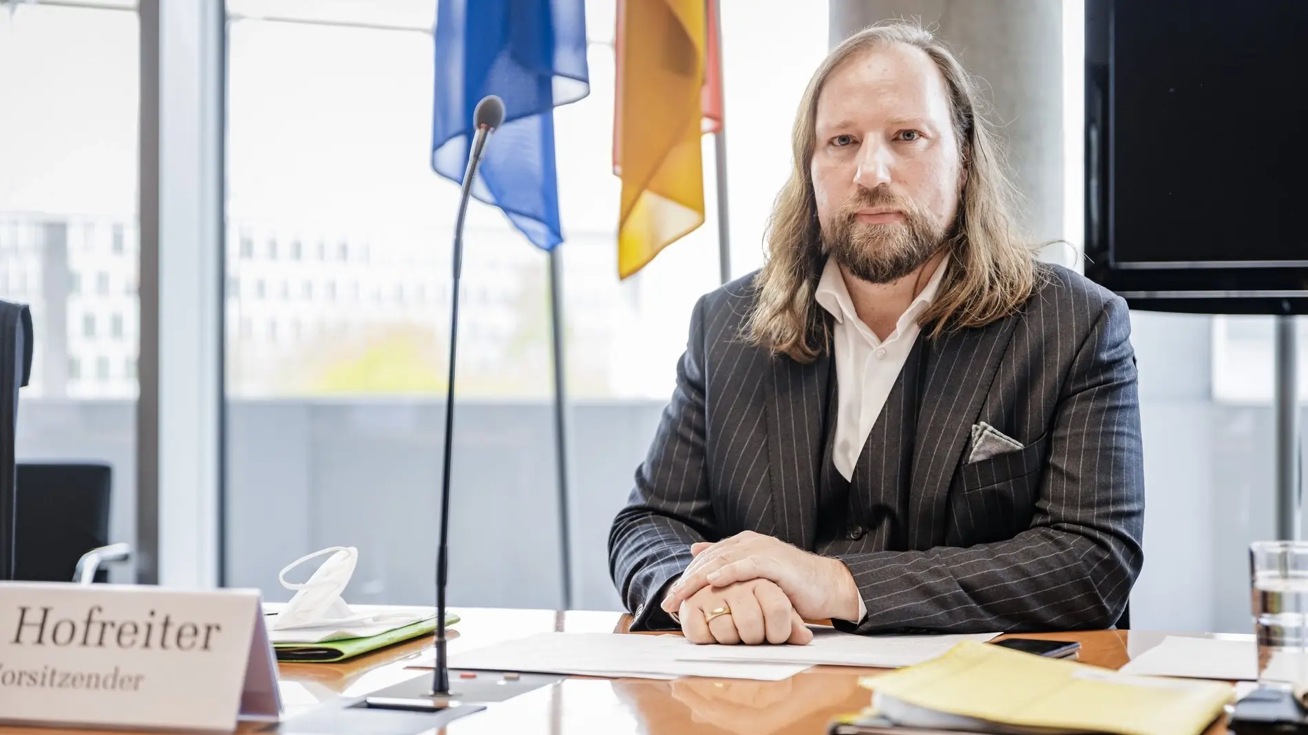 Parlamentarisches Profil: Anton Hofreiter Anton Hofreiter sitzt im Ausschuss für die Angelegenheiten der Europäischen Union.