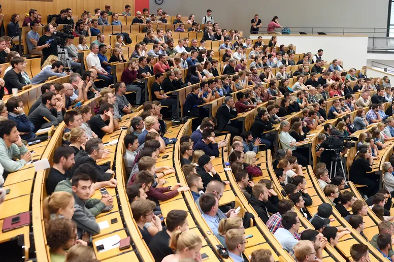 Hörsaal der Universität in Karlsruhe