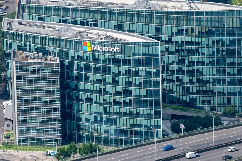 Blick auf das Microsoft-Hauptquartier in Issy-Les-Moulineaux, Frankreich