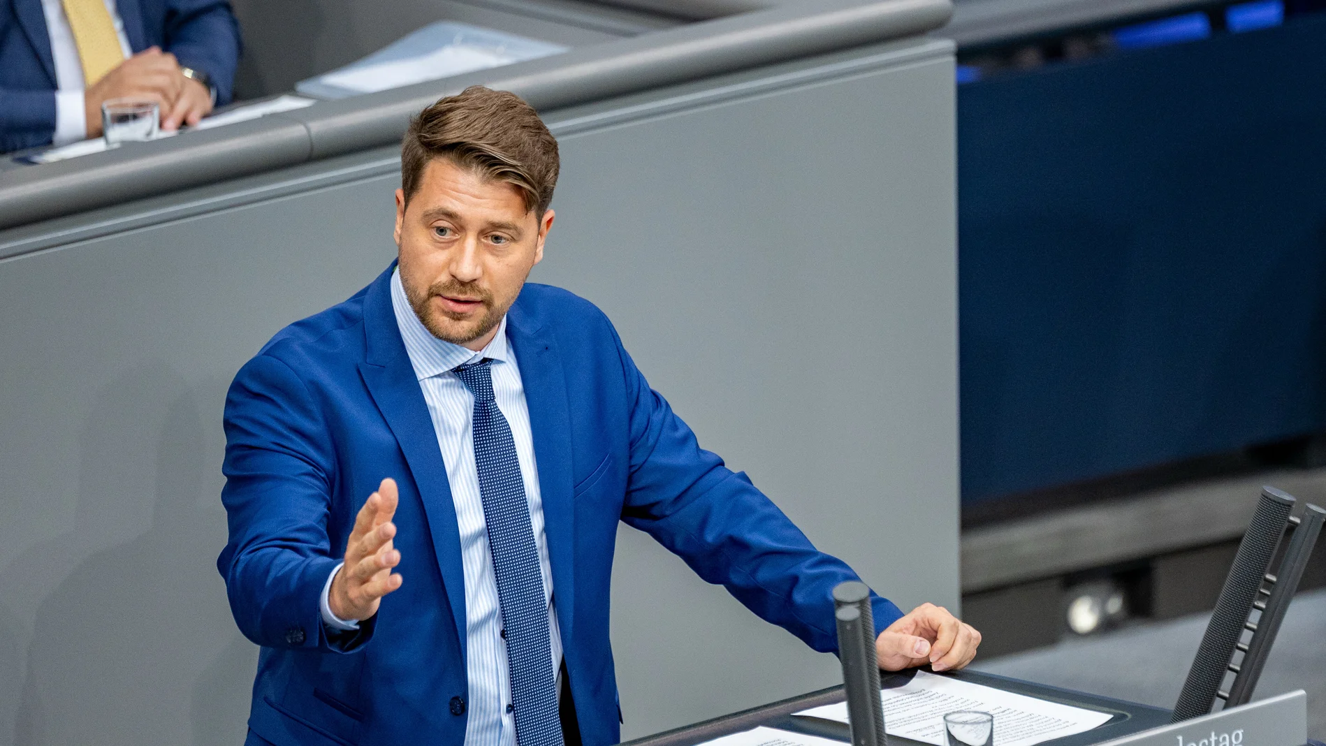 Sergej Minich am Rednerpult