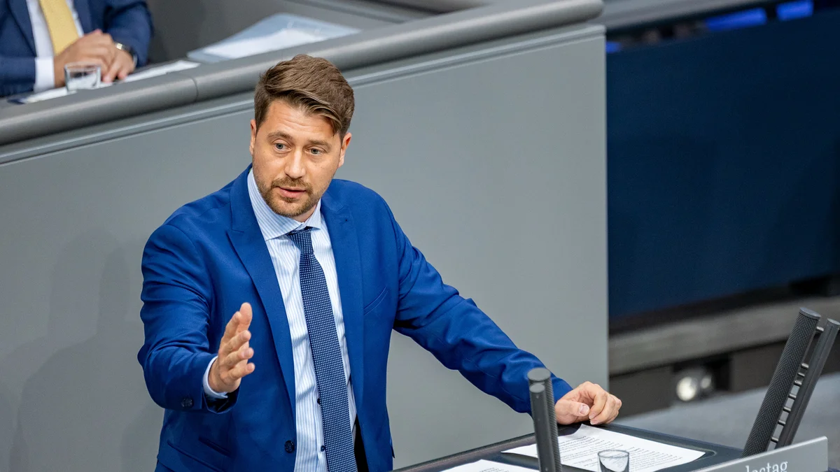 Sergej Minich am Rednerpult