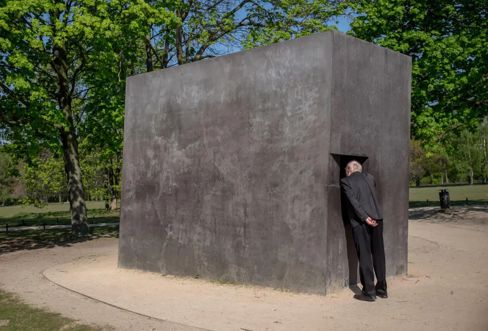 Denkmal für die im Nationalsozialismus verfolgten Homosexuellen