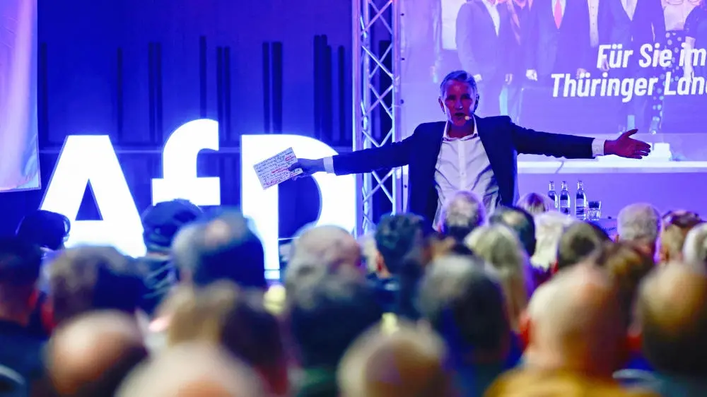 Björn Höcke (AfD) spricht auf einer Veranstaltung in Sundhausen vor Publikum
