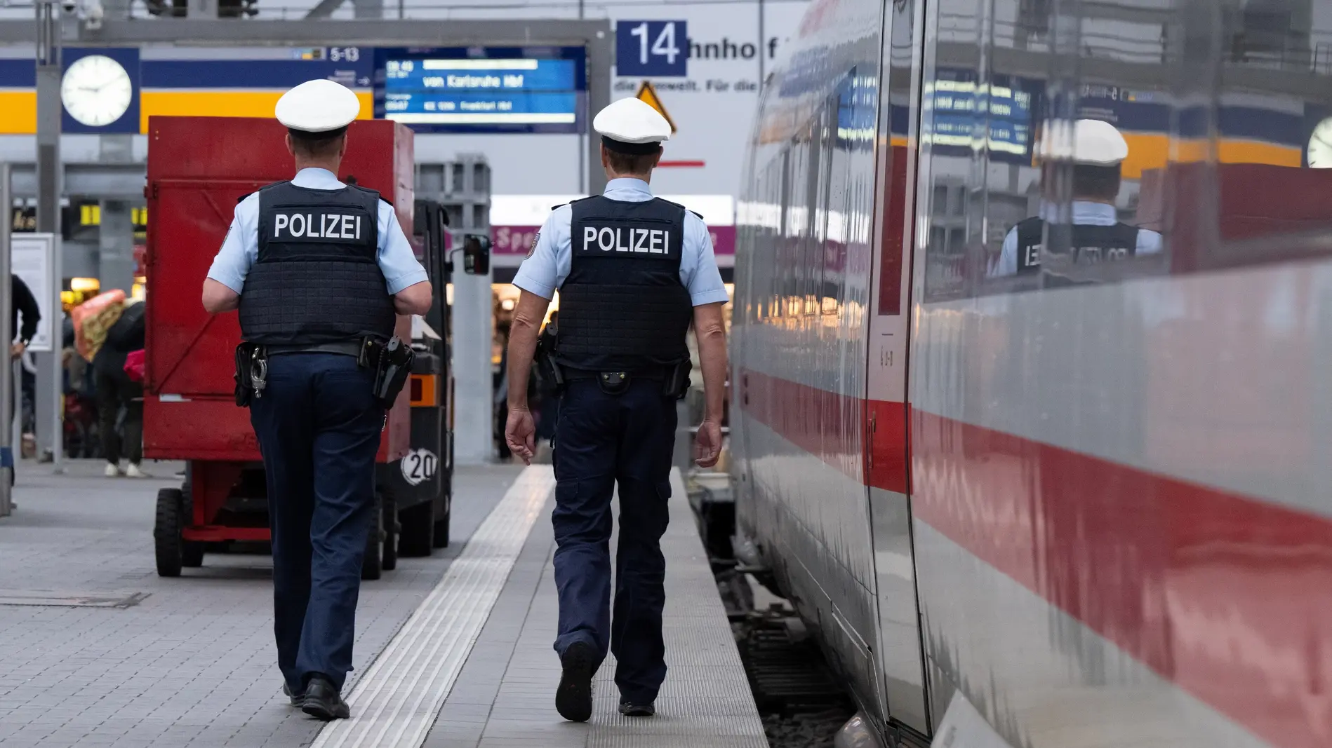 Mehr zum Thema Der "Stadtbild"-Streit erreicht das Parlament