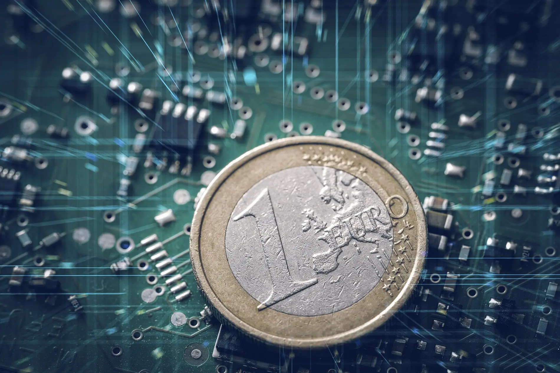 Ein Euro auf einer Platine als Symbol für den digitalen Euro