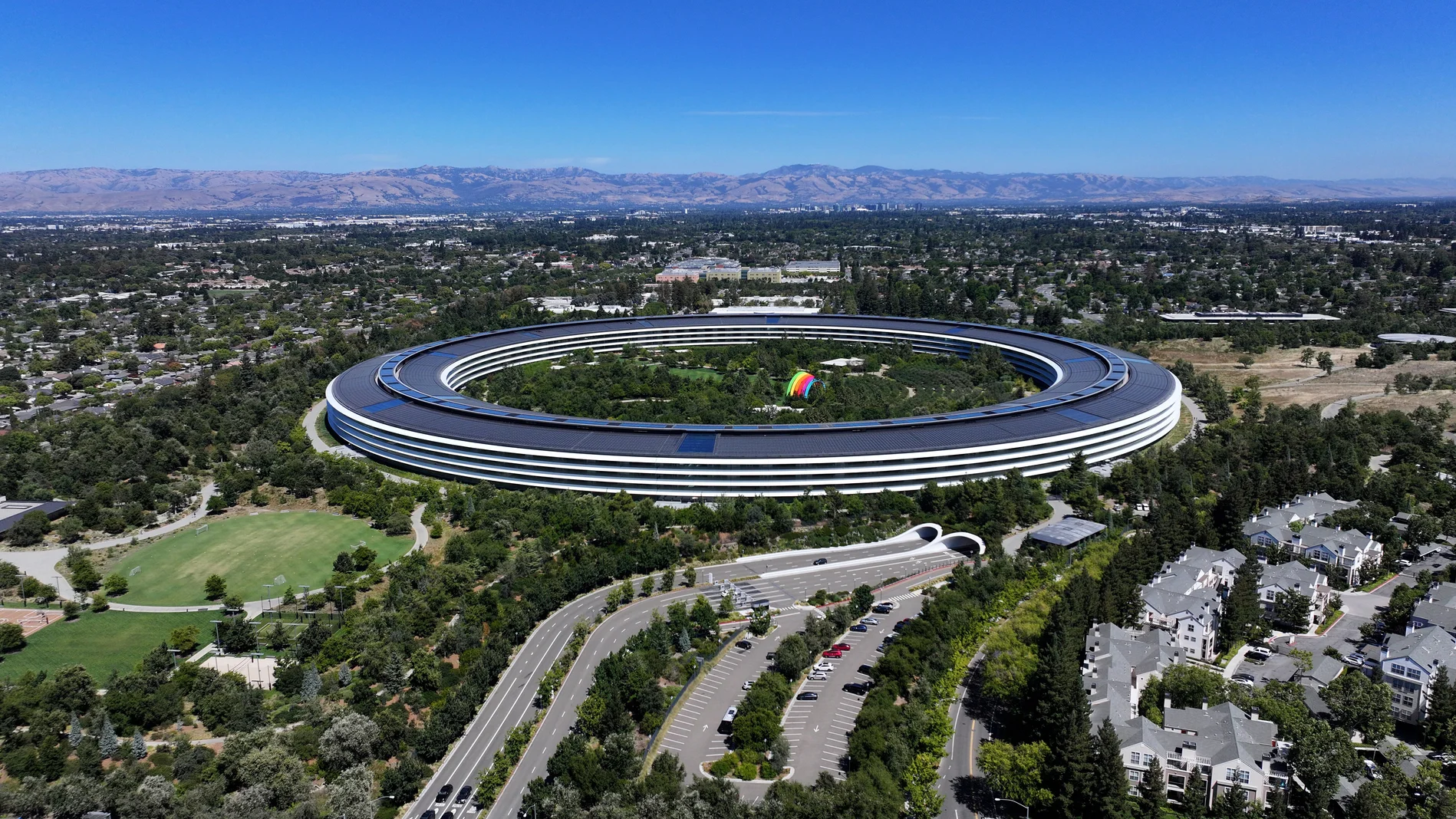 Blick auf den Apple Campus in Kalifornien