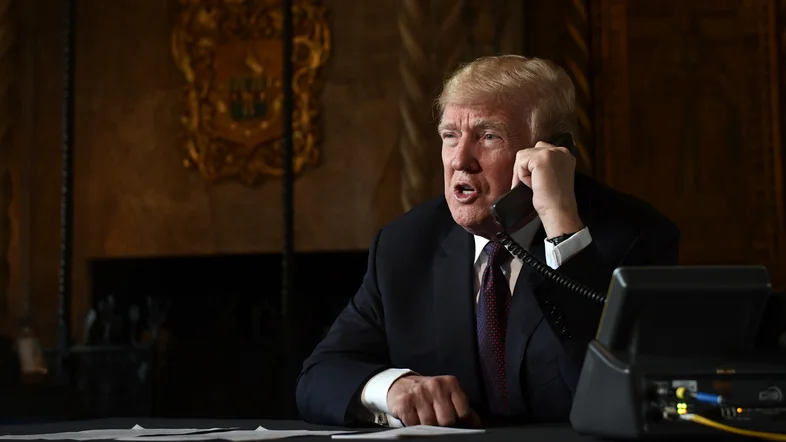 Donald Trump am Telefon