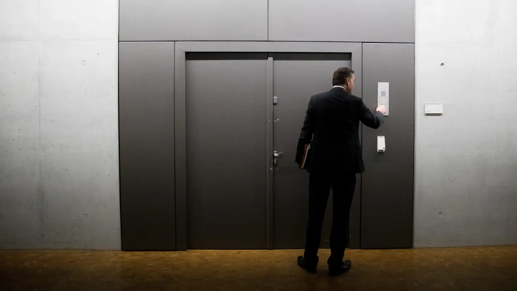 Mehr zum Thema Neue Geheimdienst-Kontrolleure für den Bundestag