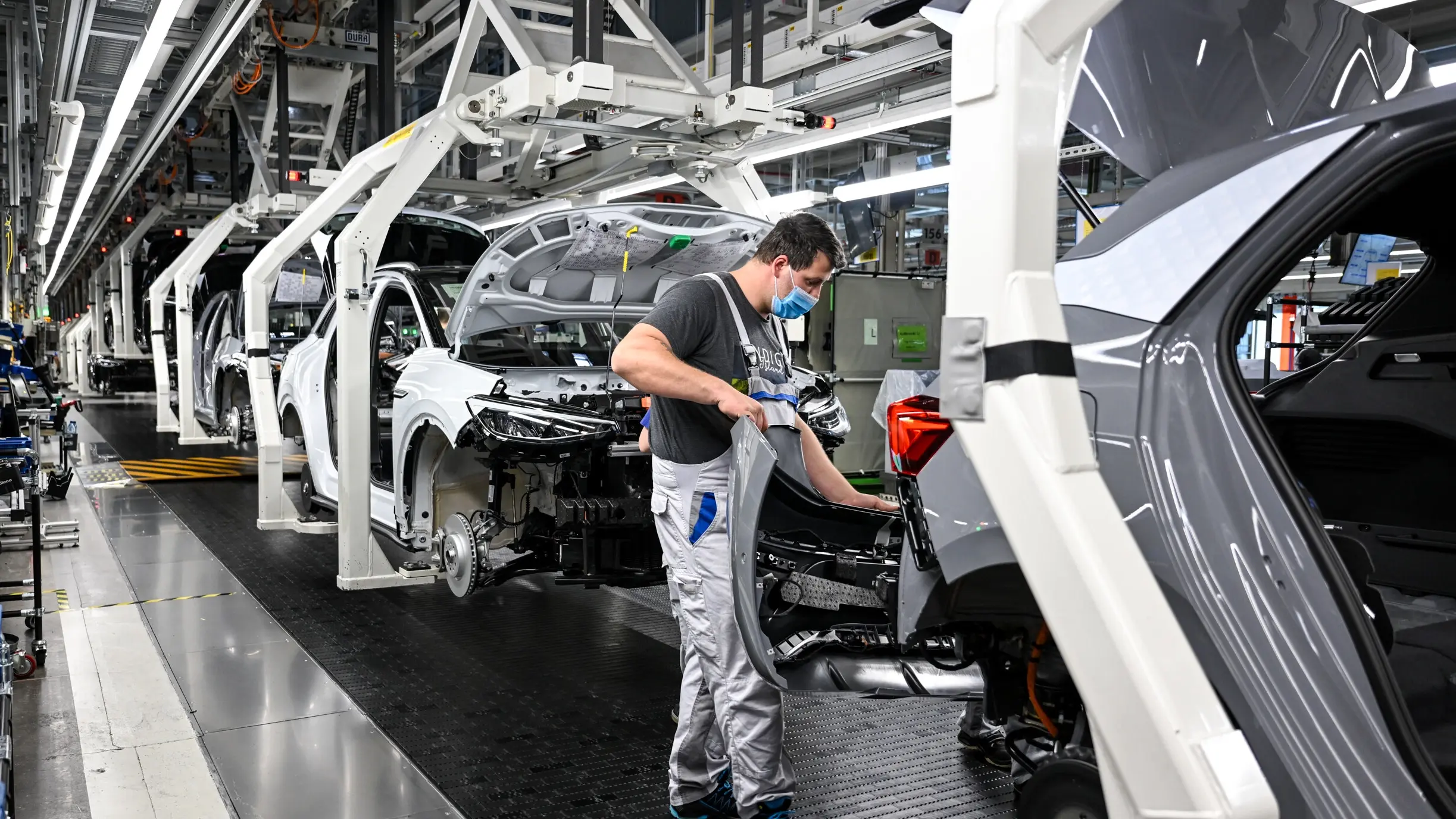 Industriearbeitsplätze Montage von VW-Autos