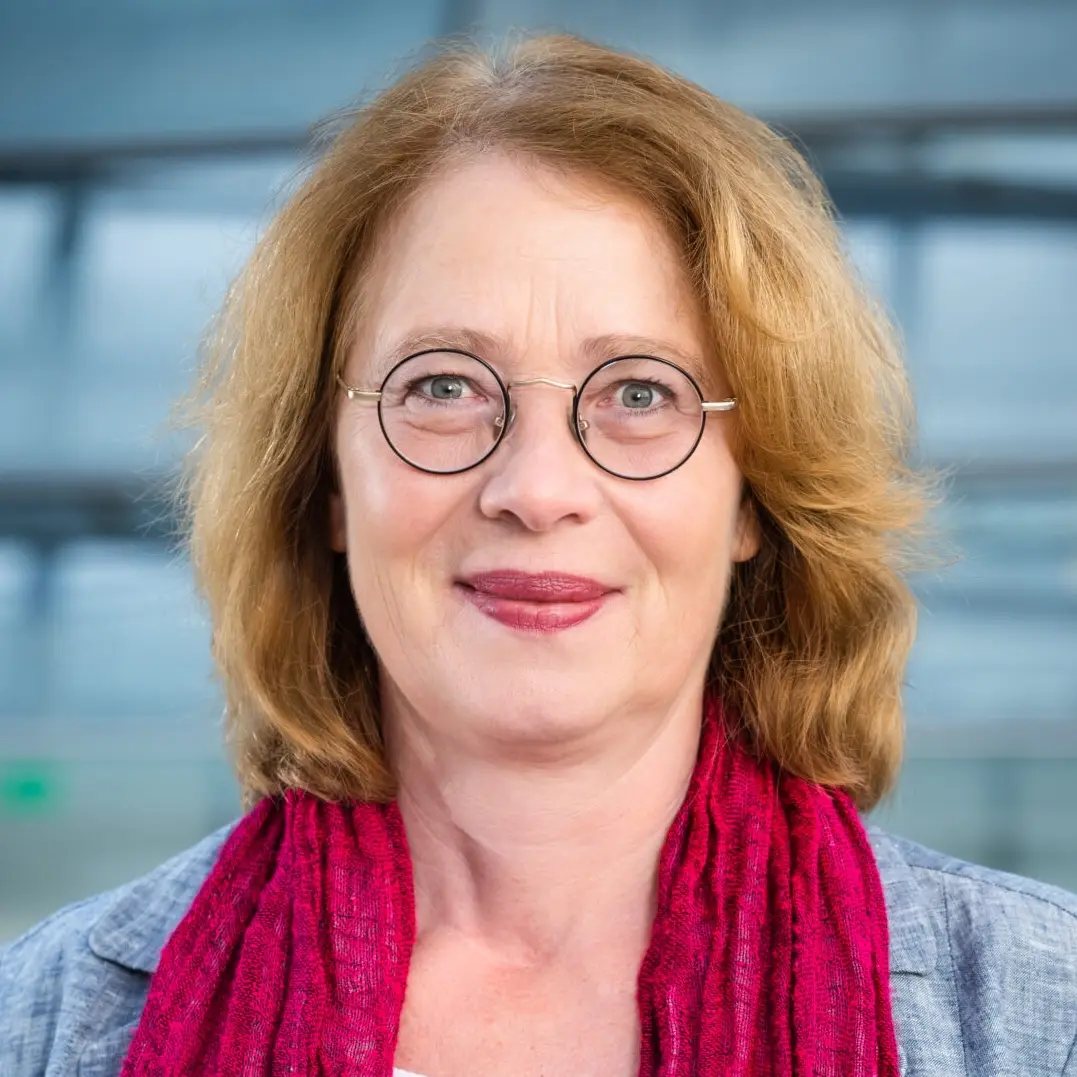 Tabea Rößner im Porträt.