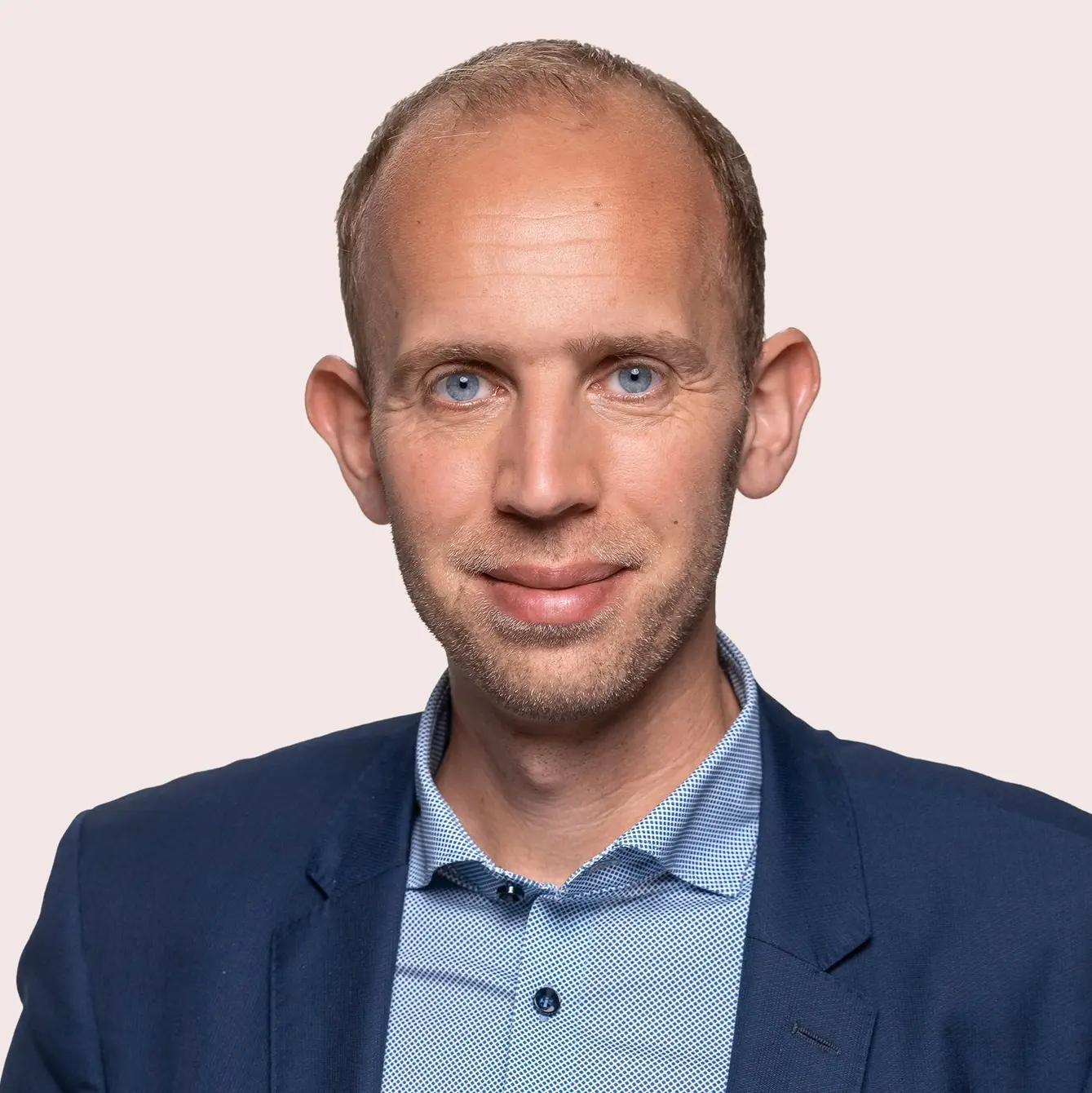 Dennis Rohde Dennis Rohde im Porträt.