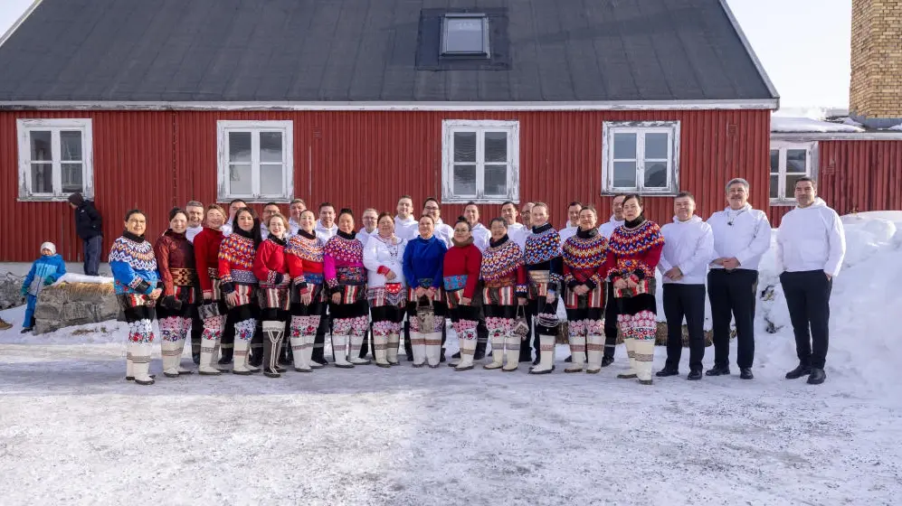Grönlands Premier Jens-Frederik Nielsen Jens-Frederik Nielsen auf einem Gruppenbild