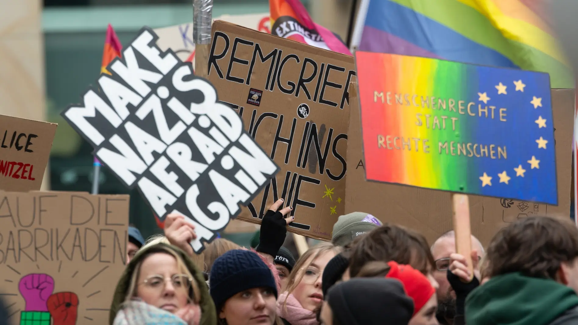 Mehr zum Thema Streit um Höherstufung der AfD