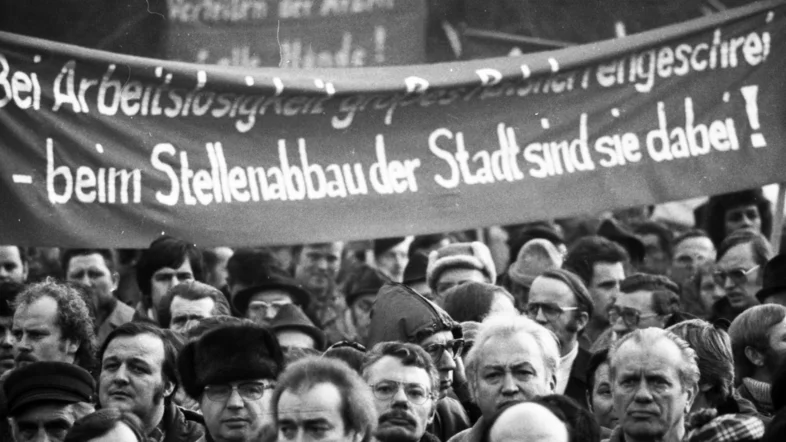 Demonstration in Duisburg gegen Arbeitslosigkeit im Jahre 1978