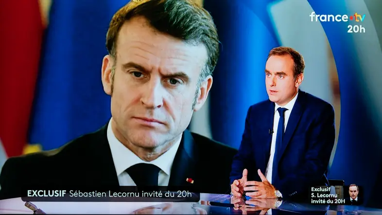 Sébastien Lecornu in einem Fernsehinterview