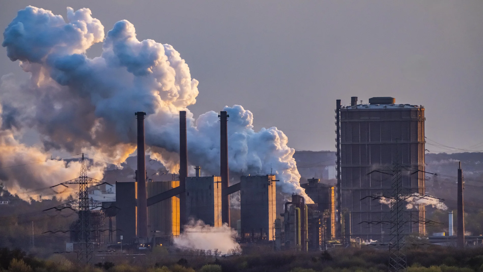 Düsterer Ausblick für Konjunktur und Sozialstaat