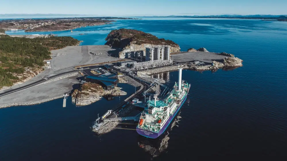 Blick auf eine Speicheranlage nahe der norwegischen Stadt Bergen.
