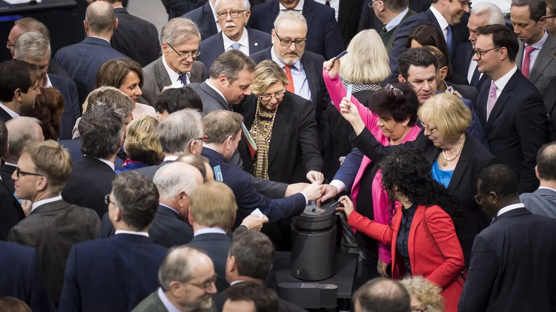 Mehr zum Thema Bundestag stimmt gegen Taurus-Lieferung