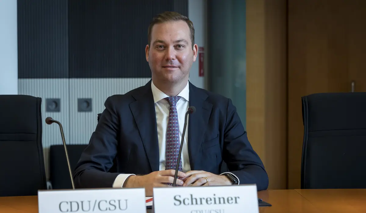 Felix Schreiner während der Sitzung des Parlamentarischen Beirates.
